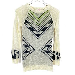 CONFESS Long Knitted Sweater. 